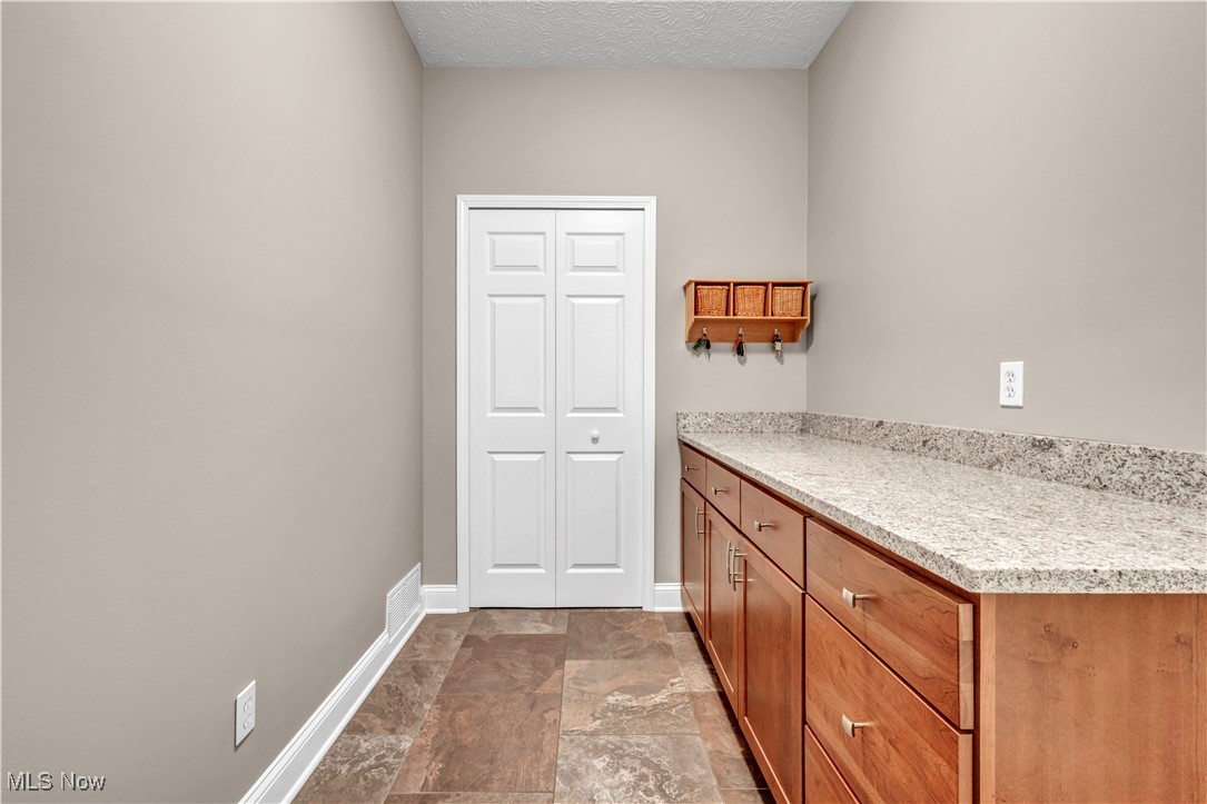 17360 Woodlawn Court, Strongsville, Ohio image 21