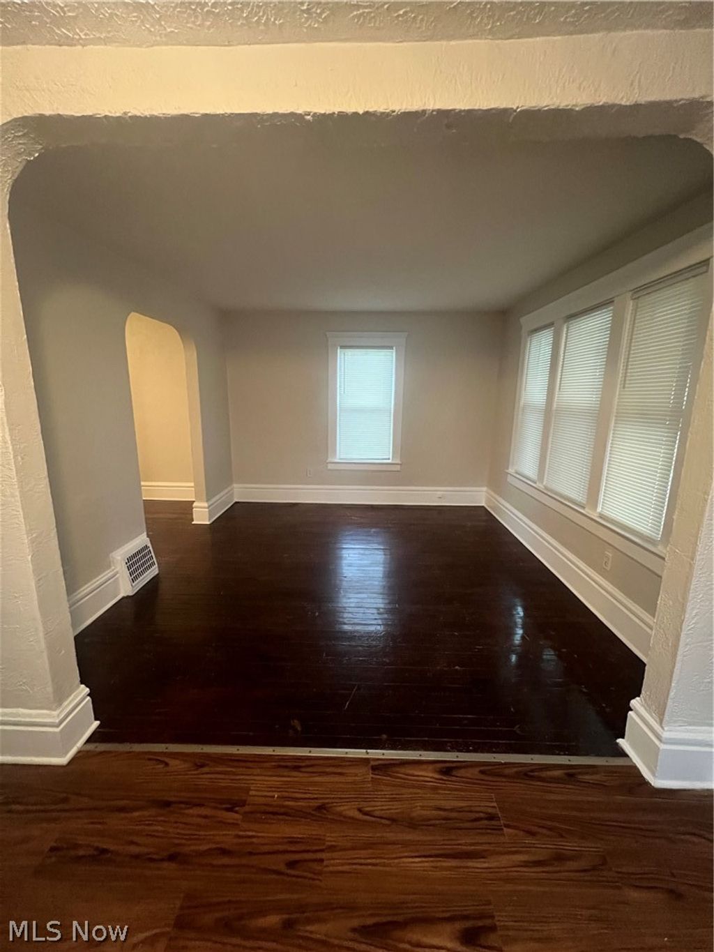 Photo of 716 Grace Avenue, Akron, OH 44320 (MLS # 5200454)