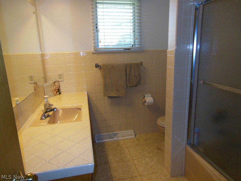 Hills & Dales - Residential