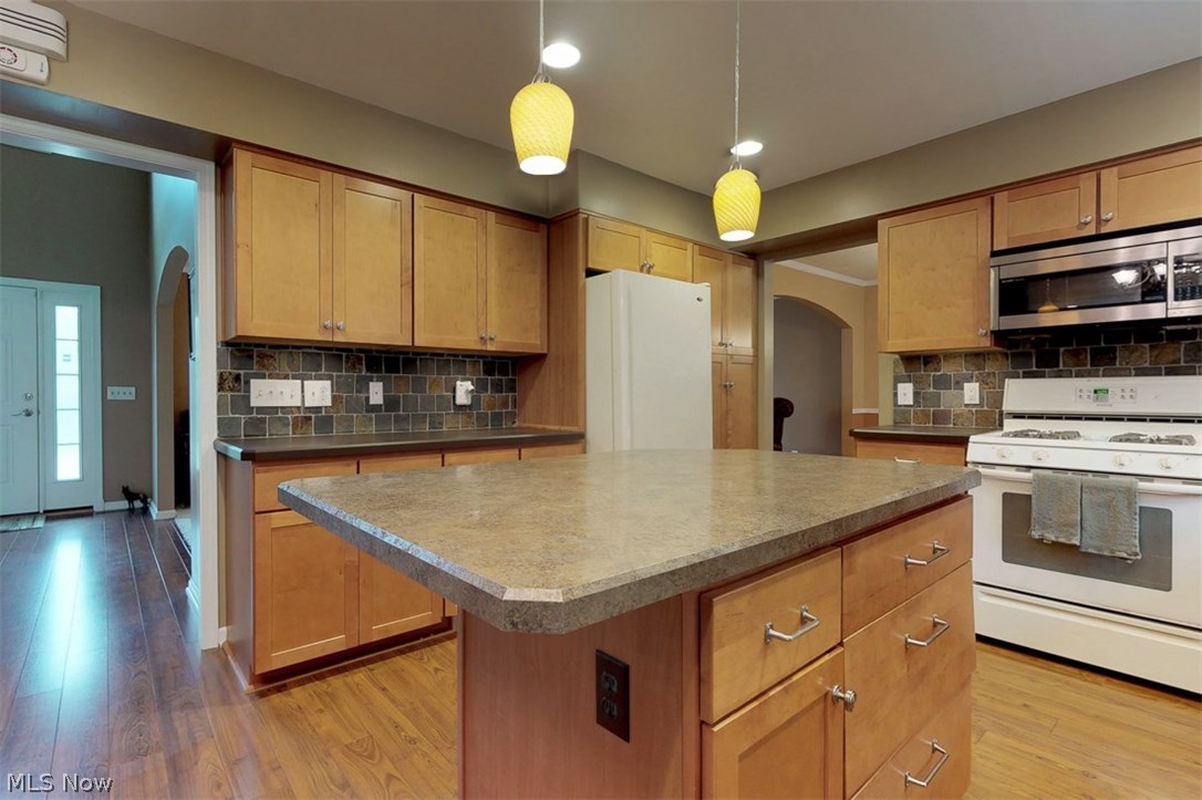 Saybrook Hill - Residential