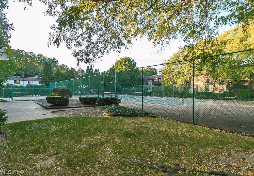 Ridgeglen - Residential Lease