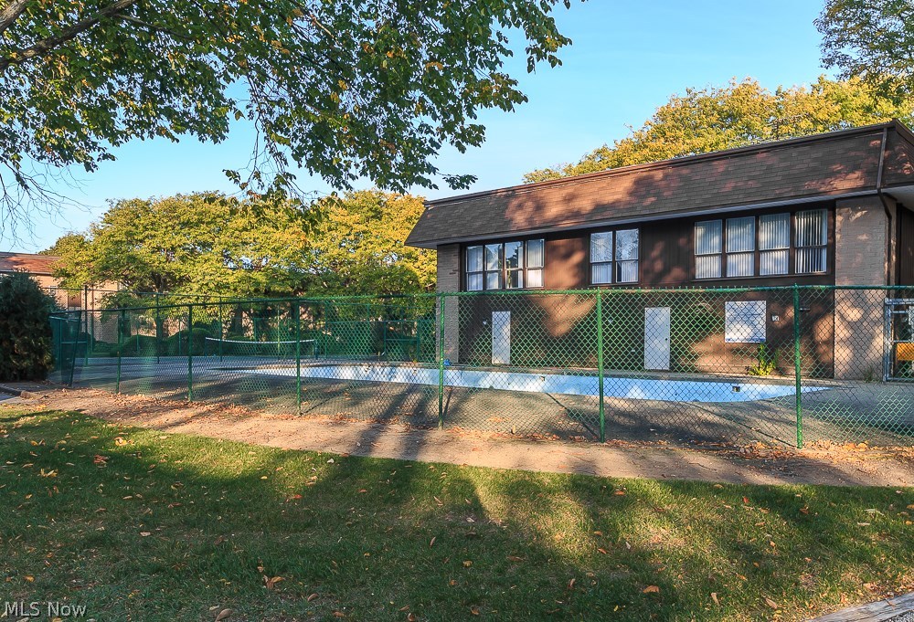 Ridgeglen - Residential Lease