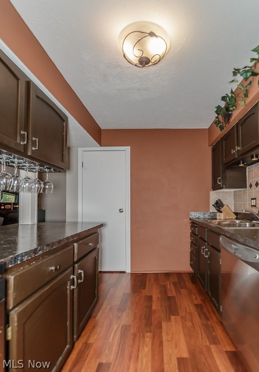 Ridgeglen - Residential Lease