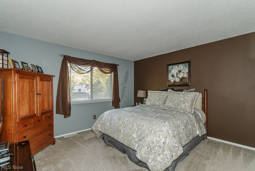 Ridgeglen - Residential Lease