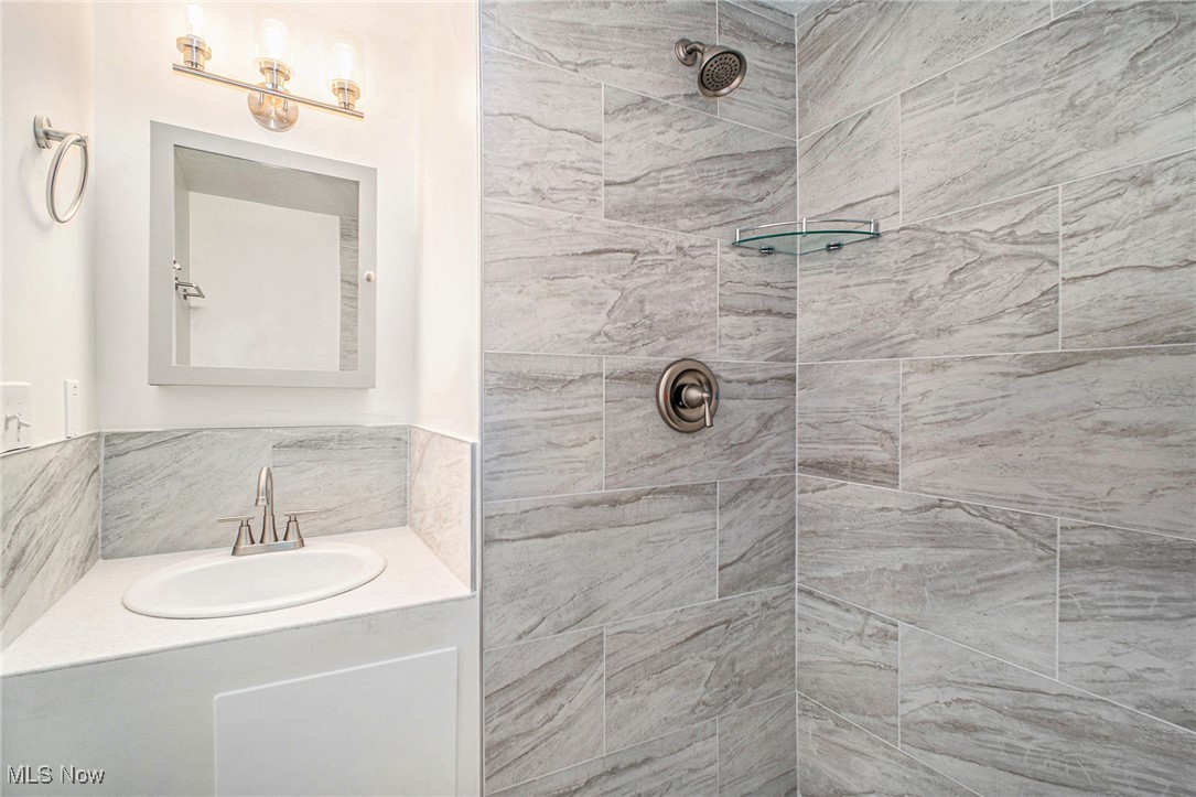 Elworthy Helwick - Residential