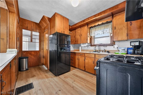 Tiny photo for 1412 Perryville Place, Ashtabula, OH 44004 (MLS # 5239349)
