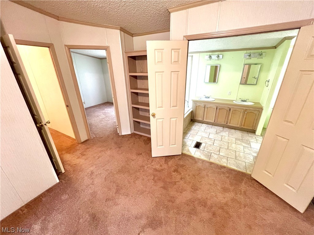 Yorkville - Residential