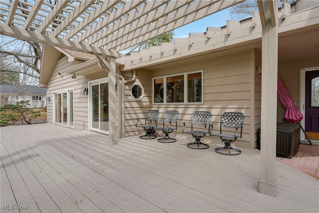 33820 Country View Lane, Solon, Ohio image 46