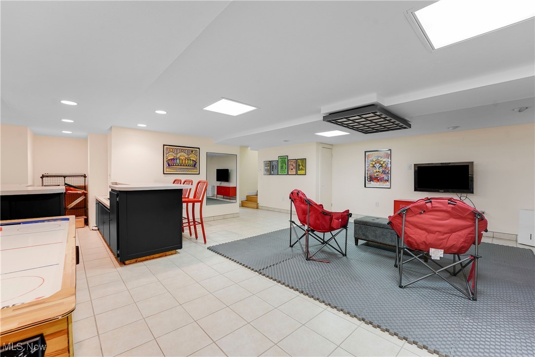 33820 Country View Lane, Solon, Ohio image 36