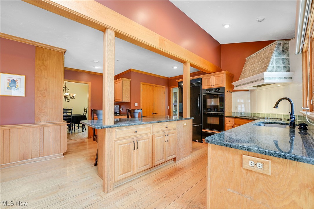33820 Country View Lane, Solon, Ohio image 9