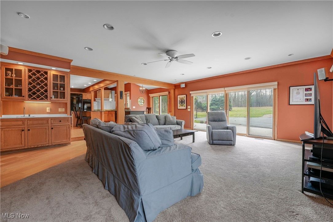 33820 Country View Lane, Solon, Ohio image 5