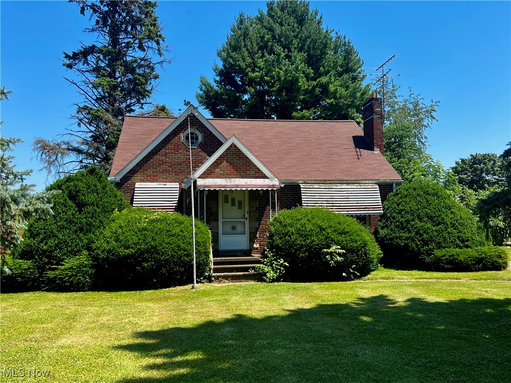 Attention investors, opportunity knocks! Unlock the potential of this charming brick bungalow, perfectly positioned in the highly desirable Amherst School District, with easy access to highways and quaint downtown Amherst. This home offers a spacious family room, eat-in kitchen, newer roof (~3 years), newer furnace (2017) and original hardwood floors through much of the first floor. Nestled on a beautiful property that backs to Amherst Junior High and adjacent Powers Elementary, the rear yard also boasts direct access to the scenic Comet Pride Storybook Trail, ideal for peaceful strolls. Bring your vision and transform this hidden gem into something special! TWILIGHT OPEN HOUSE: Thursday 7/31, 4-6pm!