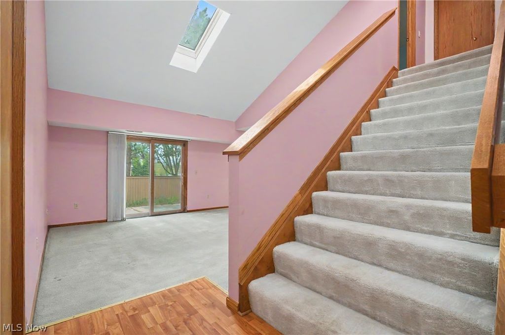 Photo of 1416 Loop Road, Kent, OH 44240 (MLS # 5194542)