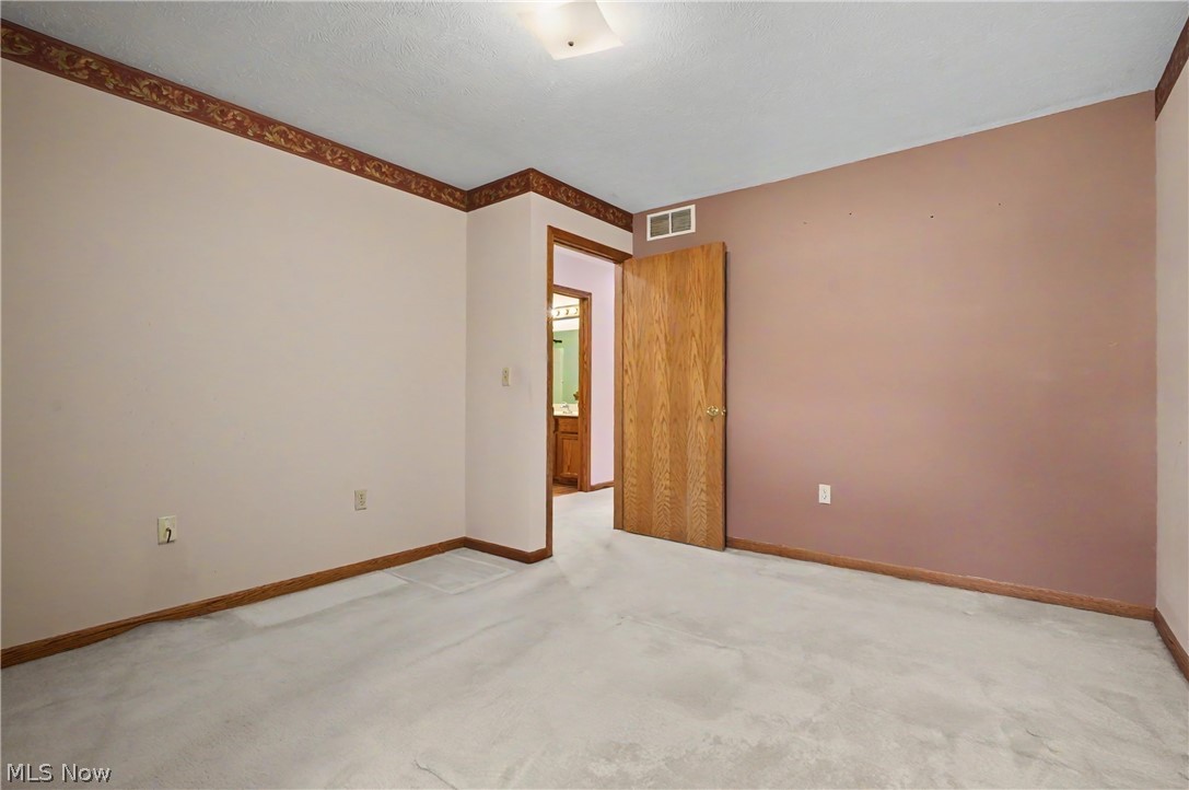 Windchimes On Summit - Residential