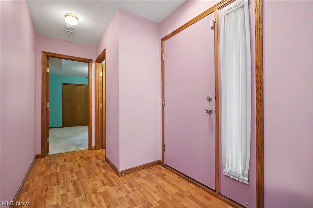 Windchimes On Summit - Residential