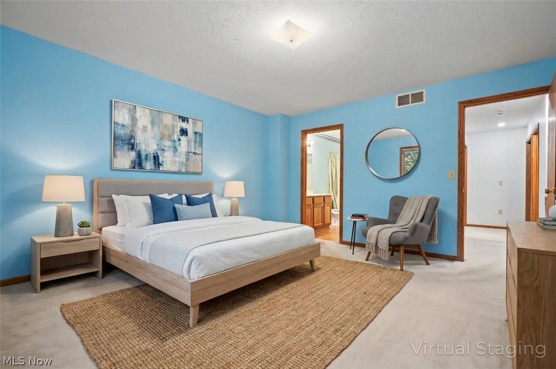 Windchimes On Summit - Residential