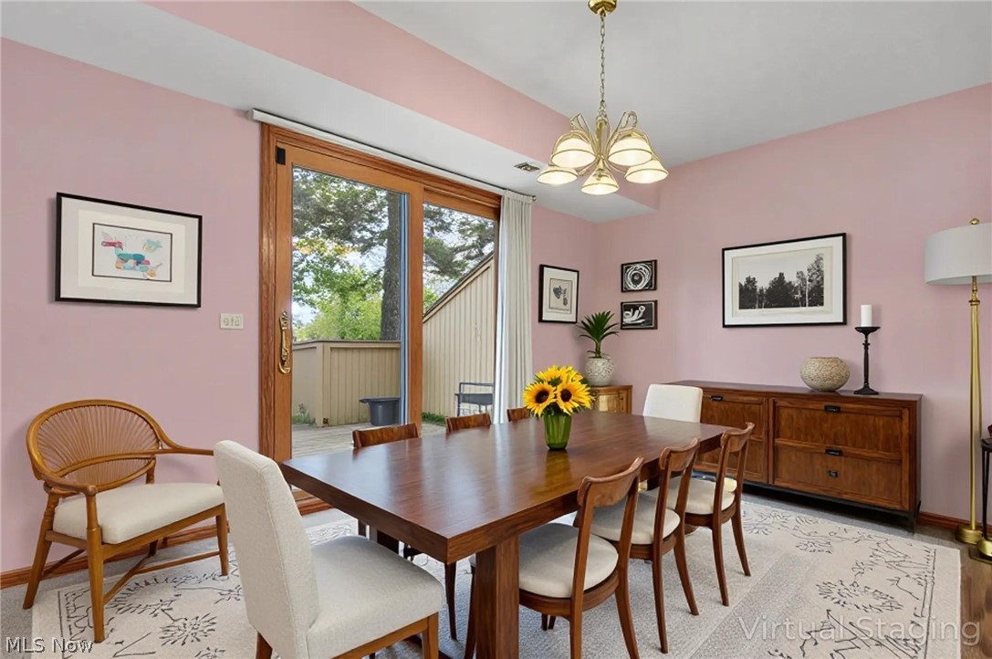 Windchimes On Summit - Residential