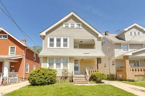 11312 Thrush Avenue Cleveland OH 44111