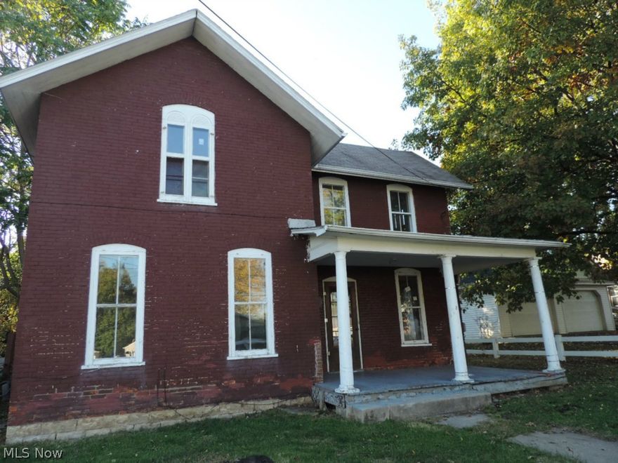 4 bedroom 1 bath brick home in Clyde. Interior Features include; fireplace, hardwood floors, garage access from house, basement, and more. Exterior Features include; porch, large back yard that is partially fenced, mature trees and More! Case number:412-566873 HUD homes are sold AS-IS