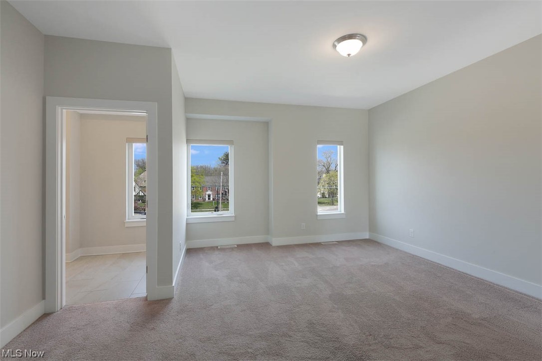 Van Aken Condos Ph 2 - Residential