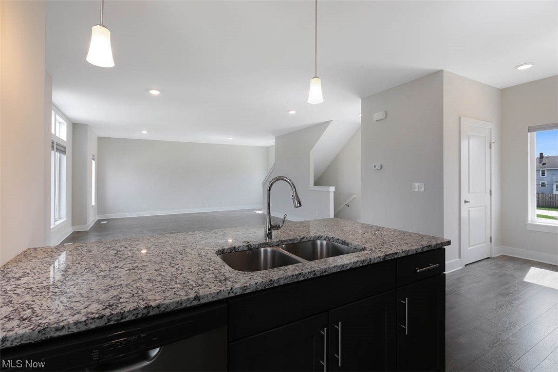 Van Aken Condos Ph 2 - Residential