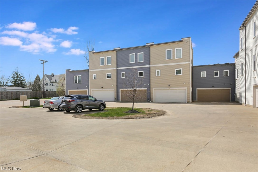 Van Aken Condos Ph 2 - Residential