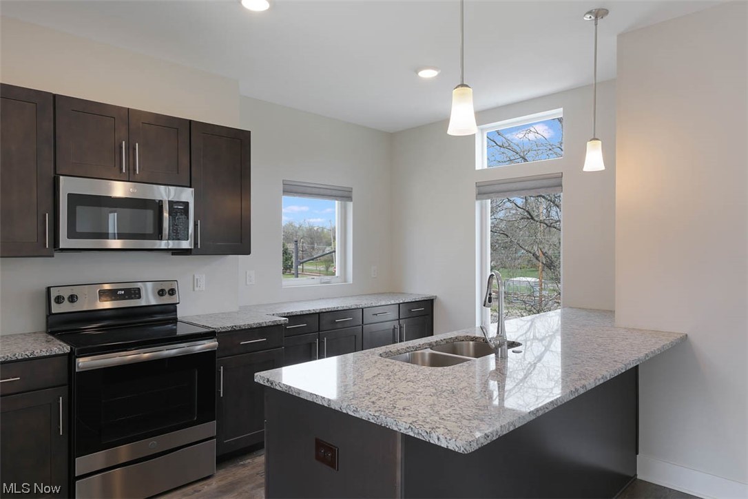 Van Aken Condos Ph 2 - Residential