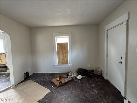 Tiny photo for 1011 Laurel Avenue, Akron, OH 44307 (MLS # 5180269)