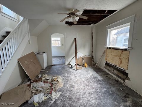 Tiny photo for 1011 Laurel Avenue, Akron, OH 44307 (MLS # 5180269)