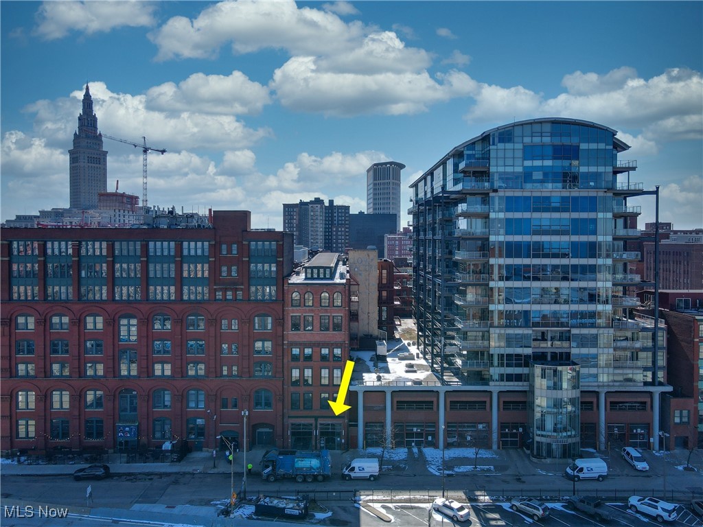 The Cloak Factory - Residential Lease