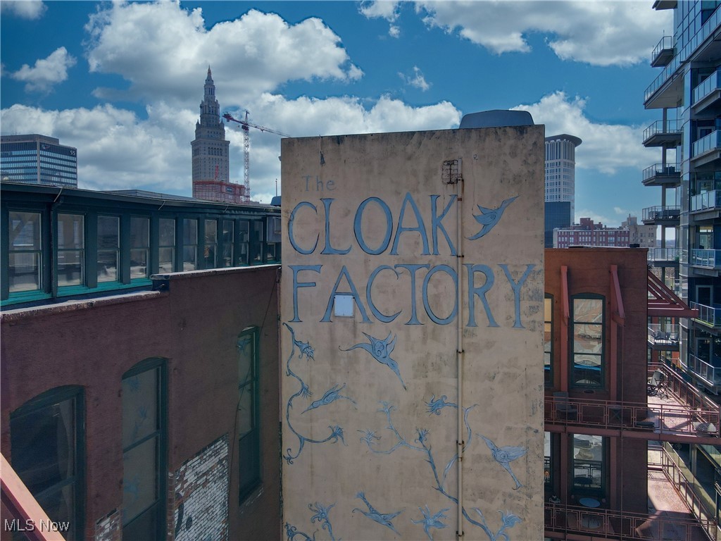 The Cloak Factory - Residential Lease