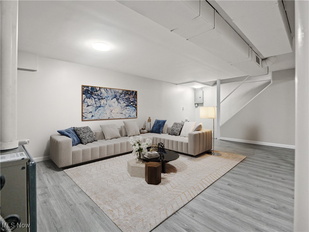 Lloyd 1 - Residential