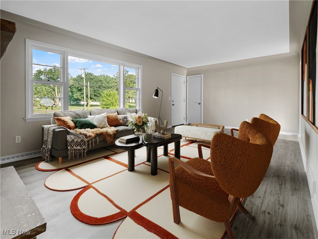 Lloyd 1 - Residential