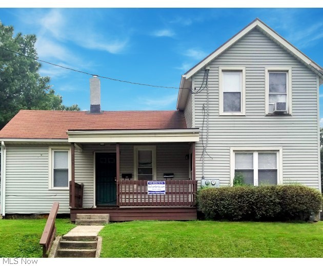 Located in the heart of off campus houses, this a great opportunity to own 8 contiguous parcels as a package of turnkey University of Akron student rentals! The 26 bedroom package consists of 2 duplexes, 3 single family houses and 2 additional single family houses each with 2 kitchens that could easily be converted into duplexes.There is also a large 16 space parking lot.
Annual Income of $119,340, Utilities $7,992, Insurance $3,996, Tax $11,544, Lawn $2,802, Repair $2,493. Net Operating Income $88,053
Currently leased through July 2023; owner is in the process of renewing leases through July 2024.
Fantastic cash flow opportunity!!