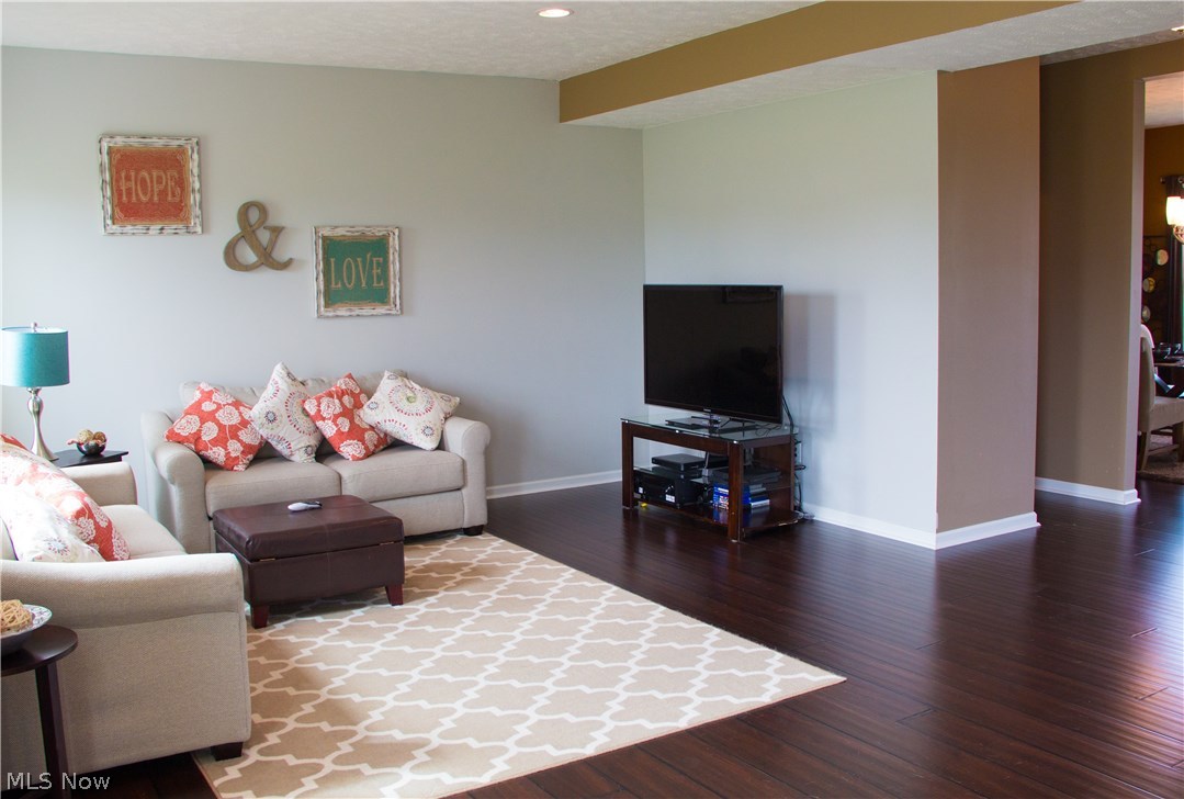 Shale Creek - Residential