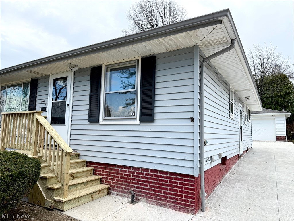 11412 Hempstead Road