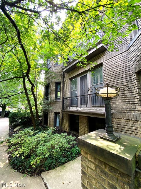 Tiny photo for 2469 Overlook Road #Unit 1, Cleveland Heights, OH 44106 (MLS # 5237277)