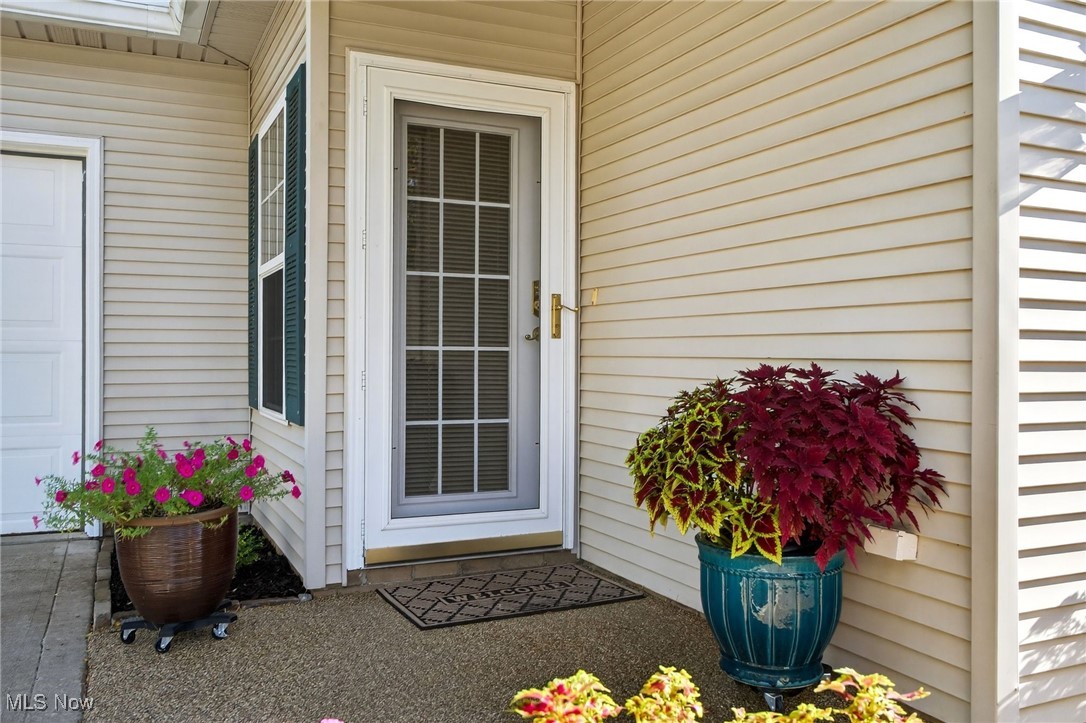 16259 Emerald Point