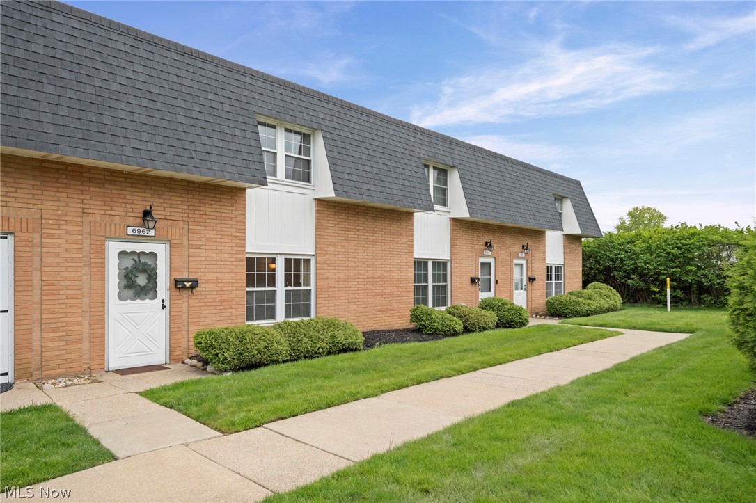 Parkway Place - Residential