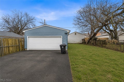 Tiny photo for 2209 Hood Avenue #1/DN, Cleveland, OH 44109 (MLS # 5217121)