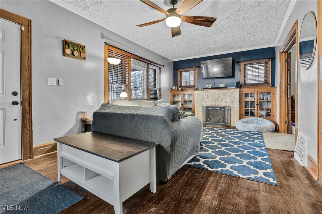 308 Rhodes Avenue, Akron, Ohio image 4