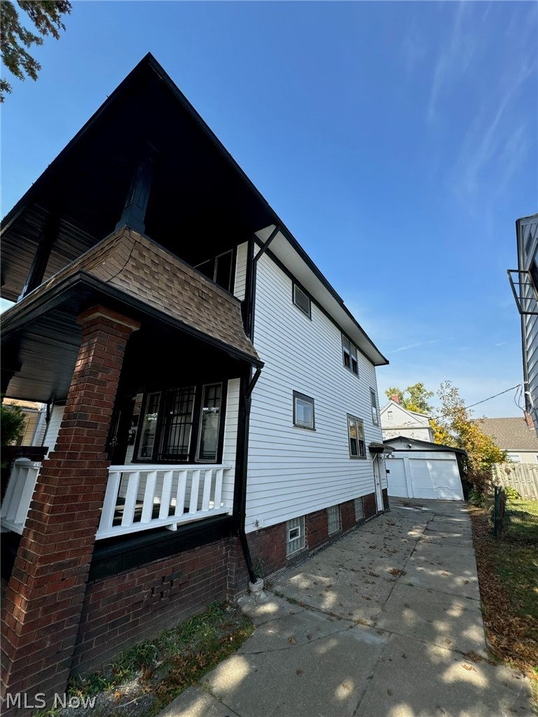 14131 Sylvia Avenue