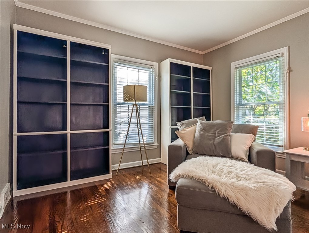 University Heights, Ohio 44118, United States, 4 Bedrooms Bedrooms, ,2 BathroomsBathrooms,Residential,Active,238661