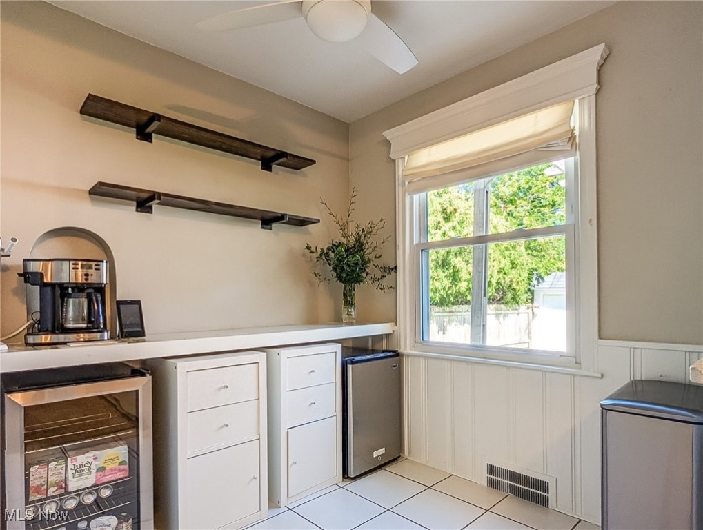 University Heights, Ohio 44118, United States, 4 Bedrooms Bedrooms, ,2 BathroomsBathrooms,Residential,Active,238661