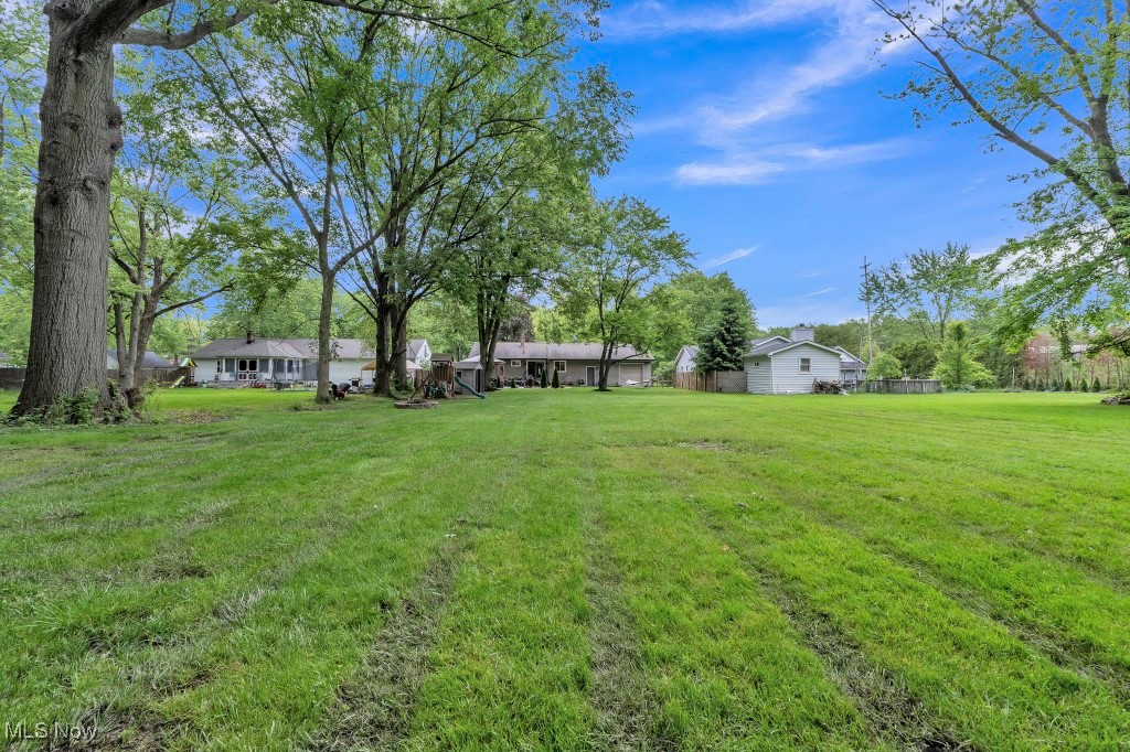 6254 Mackenzie Road, North Olmsted, Ohio image 7