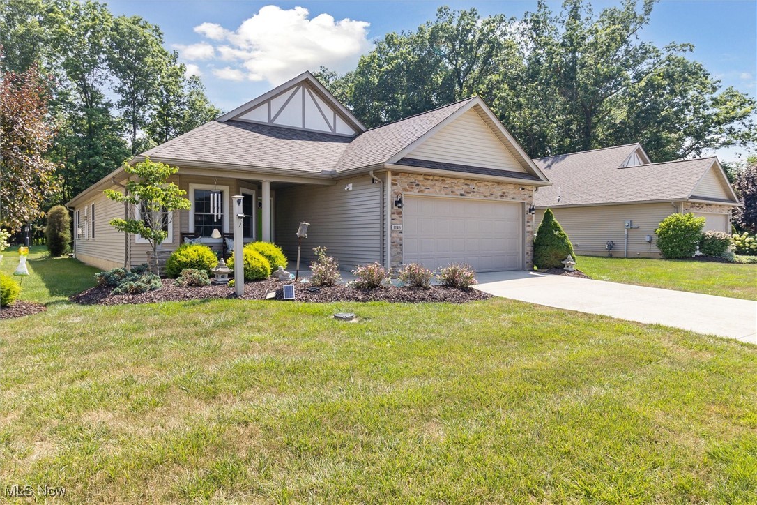 1146 Fox Run