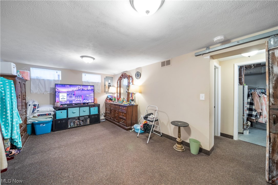 Milan S Kapels - Residential