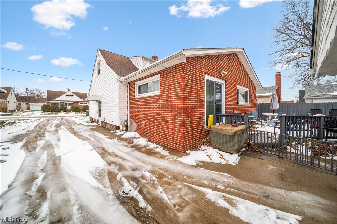 Milan S Kapels - Residential