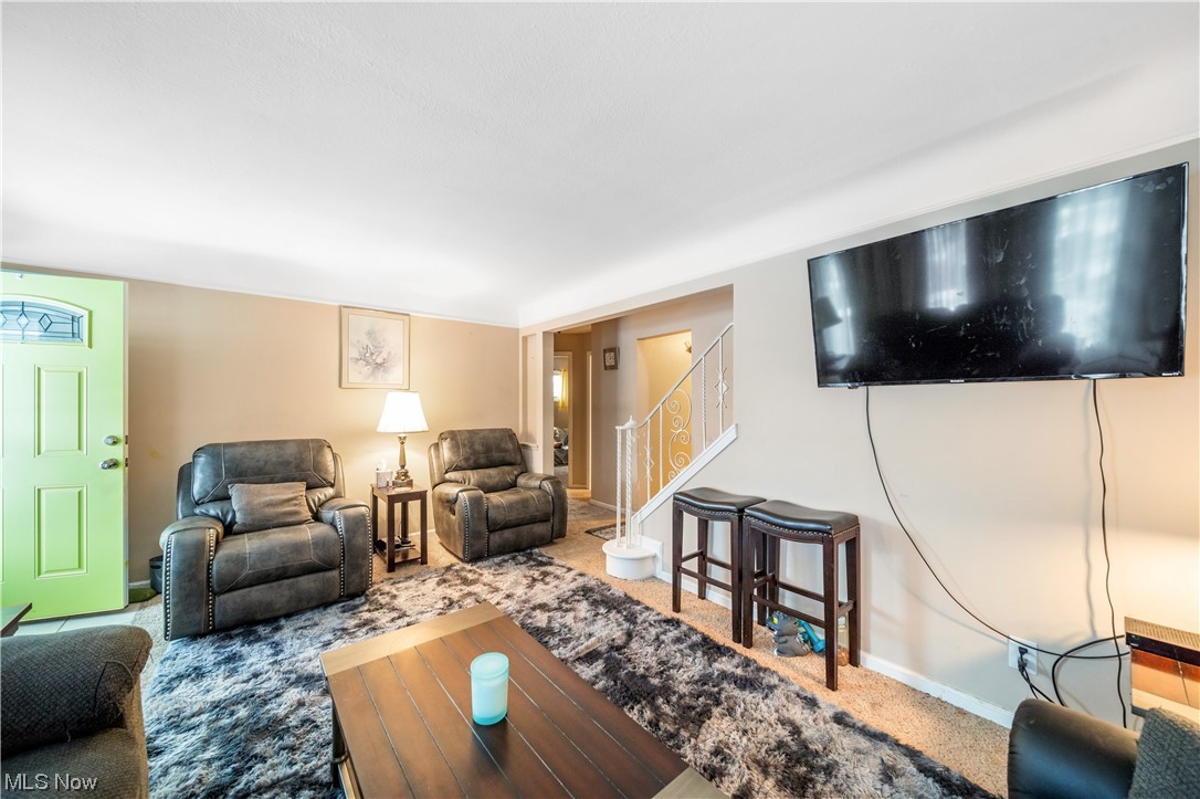 Milan S Kapels - Residential