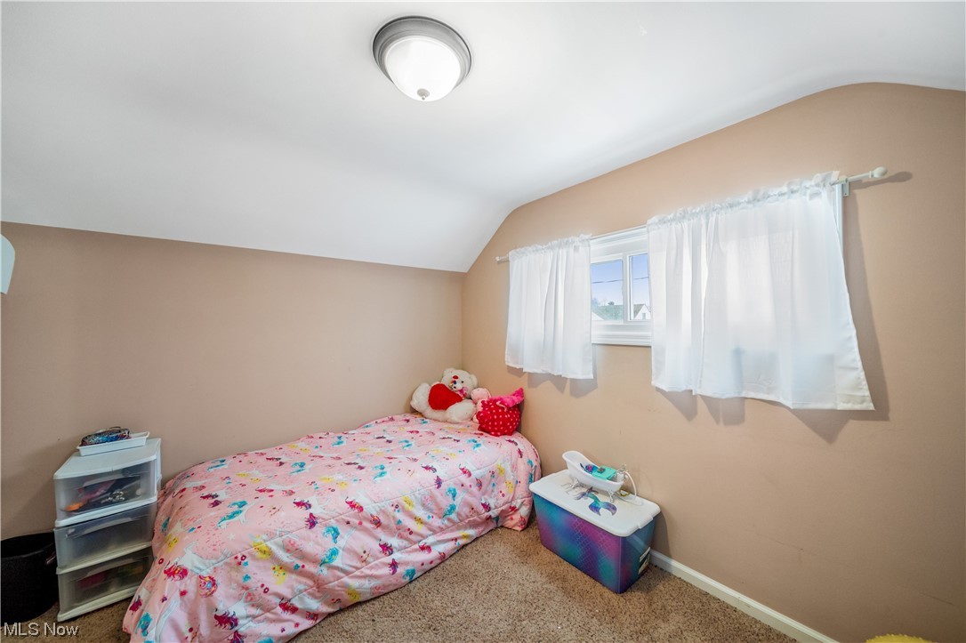 Milan S Kapels - Residential